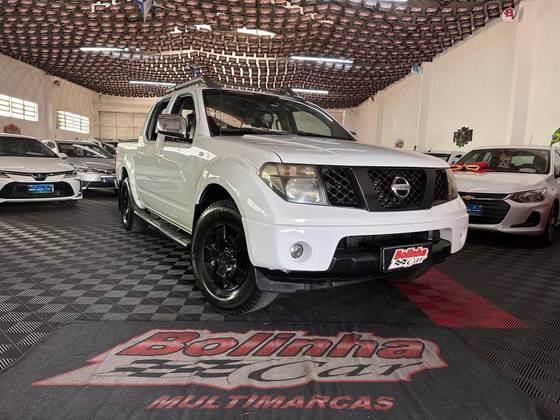 NISSAN FRONTIER 2.5 LE 4X4 CD TURBO ELETRONIC DIESEL 4P AUTOMÁTICO NISSAN FRONTIER 2.5 LE 4X4 CD TURBO ELETRONIC DIESEL 4P AUTOMÁTICO